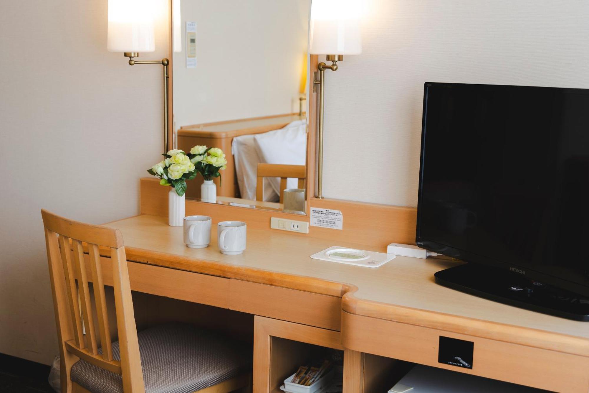 Tokyo Bay Ariake Washington Hotel Exterior foto